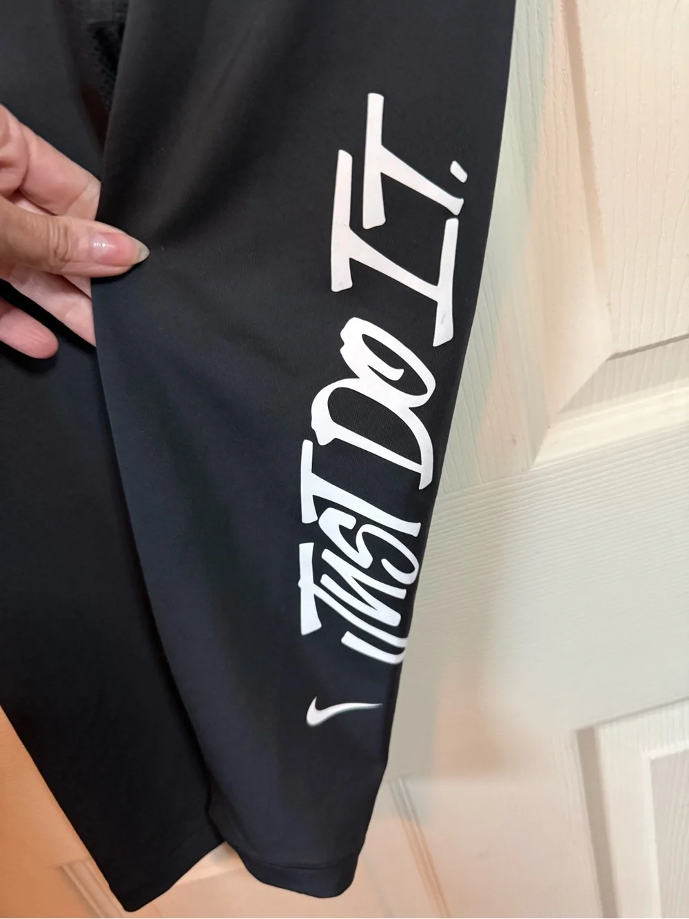 Nike Black Dri-FIT Capri Legging Just Do It Woman’s Size Small